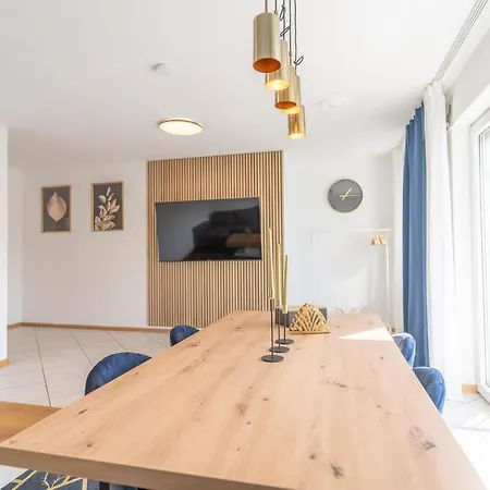 Goldvilla - Apartment